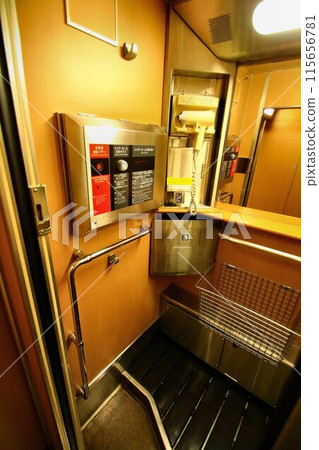 臥舖夜行列車上的浴室，讓旅途中流汗的地方！？…「臥舖特急日出出雲/瀨戶號」285系列的淋浴間 115656781