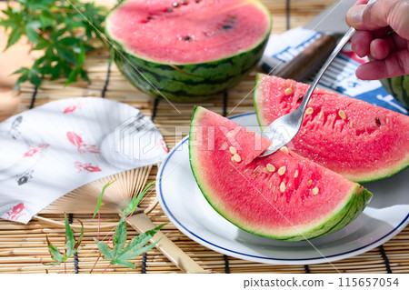 西瓜（小西瓜）夏天形象 115657054