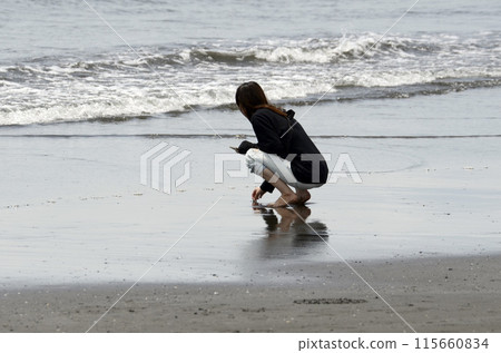 Coastal women Coastal women 115660834