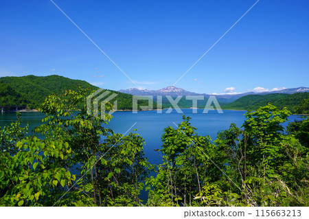Lake Chube and Mt. Asahi seen from the third parking lot 115663213