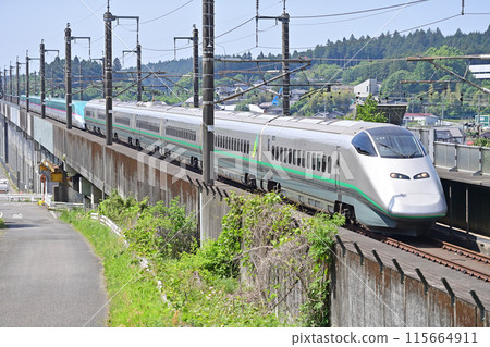 Tohoku Main Line Utsunomiya-Nasushiobara JR East E3 Series L65 train (Yamagata) Tsubasa 115664911