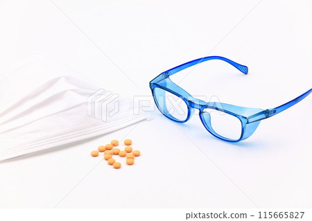 Hay fever and allergy prevention image Hay fever and allergy prevention image 115665827