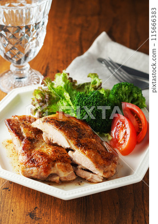 Crispy chicken sauteed in butter 115666383