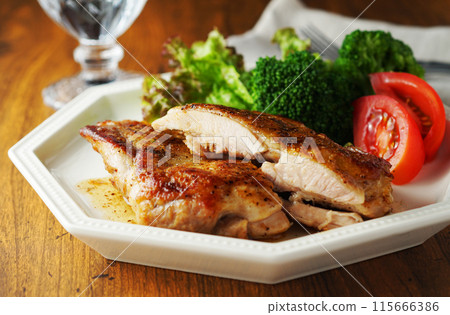 Crispy chicken sauteed in butter Crispy chicken sauteed in butter 115666386