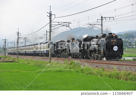 Joetsu Line Gokan-Numata JR East D51-498 + C57-180 + 12 series SL double-unit Minakami Monogatari 115666407