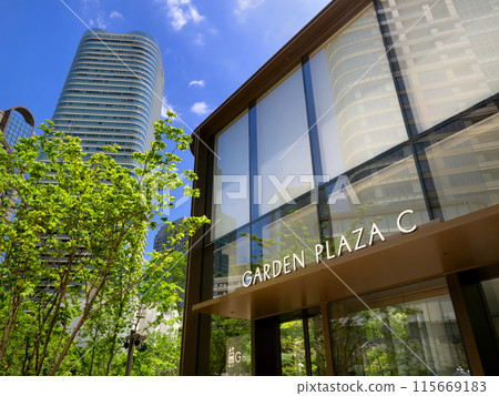 Fresh greenery at Azabudai Hills Garden Plaza C, Tokyo 115669183