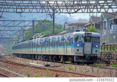 中央幹線四毛上野原 JR 東日本 115 系列 C13 編組(長野) 中央幹線四毛上野原 JR 東日本 115 系列 C13 編組(長野) 115670321