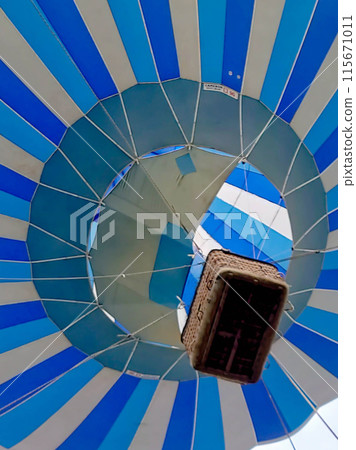 hot air balloon hot air balloon 115671011