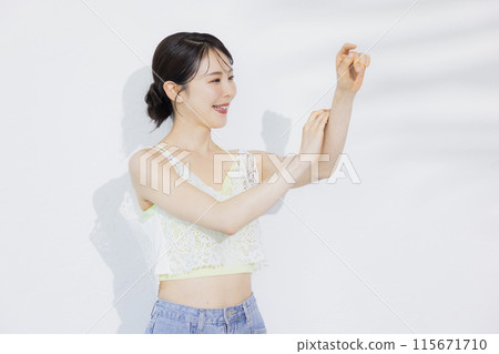 Sun-kissed beauty images Sun-kissed beauty images 115671710