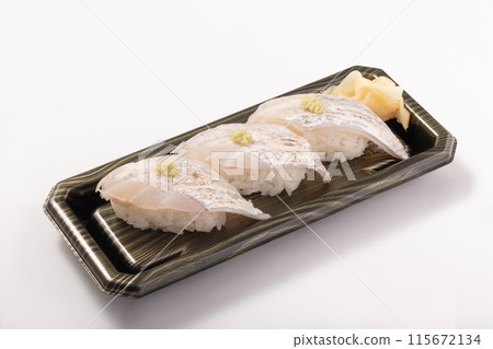 Tachiuo (seared) nigiri 115672134