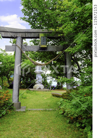 牛島神社鳥居(垂直) 牛島神社鳥居(垂直) 115672153