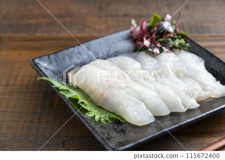 日本比目魚生魚片 115672400