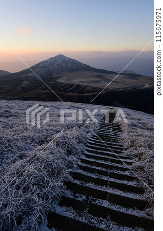 Scenery of Aso - Summit of Mount Kishima 115675971