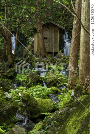 Dohara Falls: Famous Village Waterfalls, One of Yamagata's Top 100 115676570