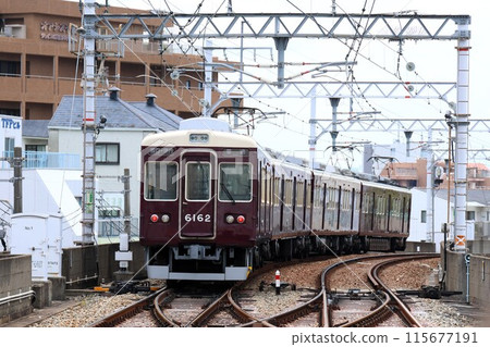 [阪急] 6000系列（伊丹線：伊丹站） 115677191