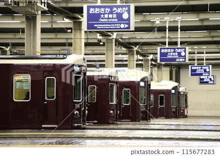 [Hankyu] Osaka Umeda Station (Kobe Line, Takarazuka Line, Kyoto Line) 115677283