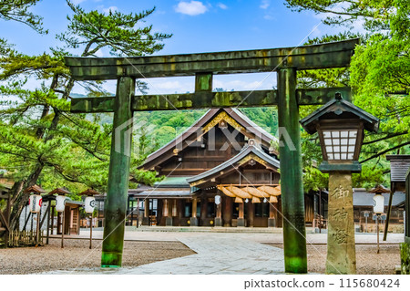 出雲大社銅鳥居及參拜堂 出雲大社銅鳥居及參拜堂 115680424