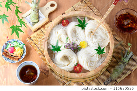 Summer image of somen noodles served in a somen tub (aerial view) Summer image of somen noodles served in a somen tub (aerial view) 115680556