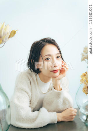 中年女性美容寫真、保養、化妝品 中年女性美容寫真、保養、化妝品 115681061