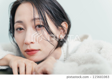 Beauty portrait of middle-aged women, skin care, cosmetics 115681063