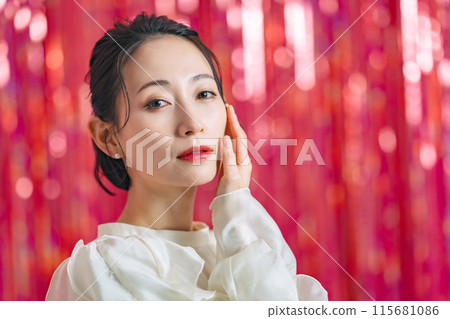 Beauty portrait of middle-aged women, skin care, cosmetics Beauty portrait of middle-aged women, skin care, cosmetics 115681086