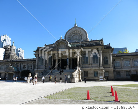 東京都中央區築地本願寺（大殿） 115685164