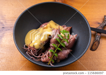 Boiled firefly squid 115686097