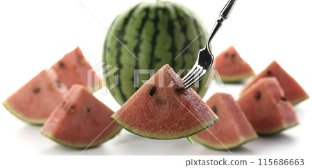 Watermelon (small watermelon) cut image white background Watermelon (small watermelon) cut image white background 115686663