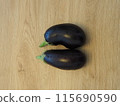 Large eggplants from overseas 115690590