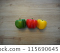 Large three-colored peppers 115690645