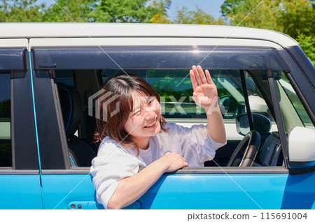 騎一輛車的一個少婦 騎一輛車的一個少婦 115691004