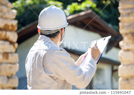 穿著工作服的男士/建築及建築相關 115691047