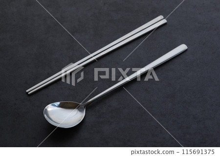 Korean style stainless steel spoon "Sukkara" and chopsticks "Chokkara" Korean style stainless steel spoon "Sukkara" and chopsticks "Chokkara" 115691375