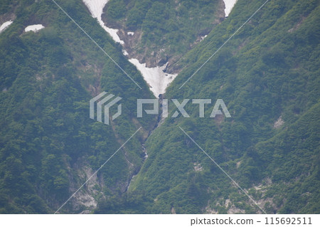 Mount Kurate in the Iide Mountain Range 115692511