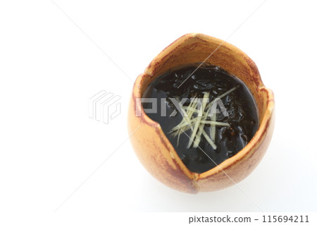 Mozuku vinegar Japanese tableware 115694211