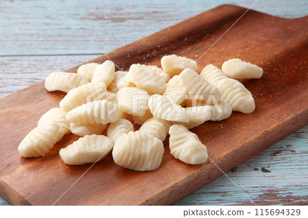 湯糰 湯糰 115694329