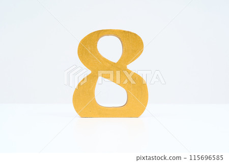 Wooden block of the number "8" Wooden block of the number "8" 115696585