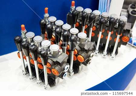 Directional control valves for hydraulic Directional control valves for hydraulic 115697544