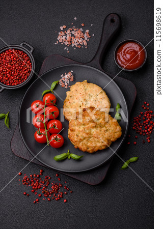 Delicious fried chicken chops with salt, spices and herbs 115698619