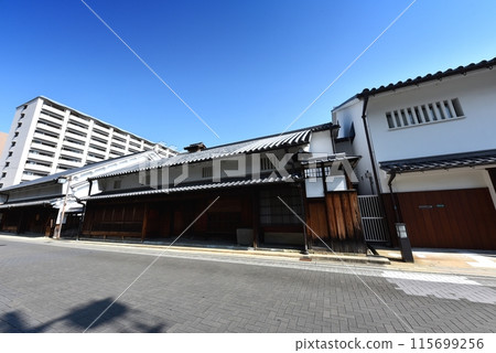 Former Okada Family Residence Former Ishibashi Family Residence 115699256