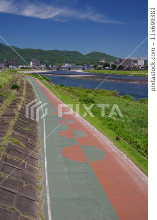 高橋直子路、長良川、長良橋【岐阜縣、岐阜市、長良川沿岸】 高橋直子路、長良川、長良橋【岐阜縣、岐阜市、長良川沿岸】 115699381