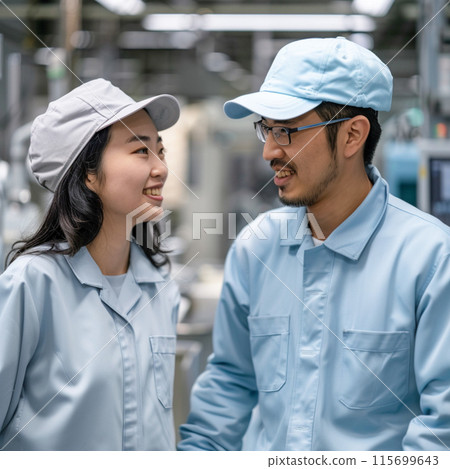Southeast Asian women working in Japanese factories_2 115699643