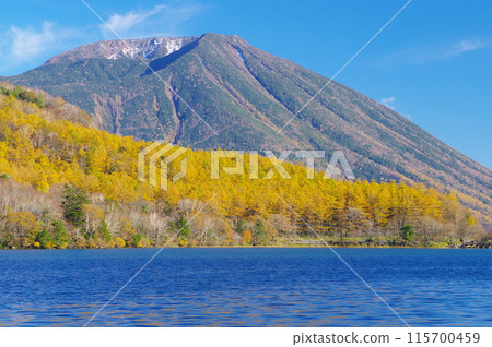 Lake Yunoko and Mt. Nantai in autumn in Oku-Nikko Lake Yunoko and Mt. Nantai in autumn in Oku-Nikko 115700459