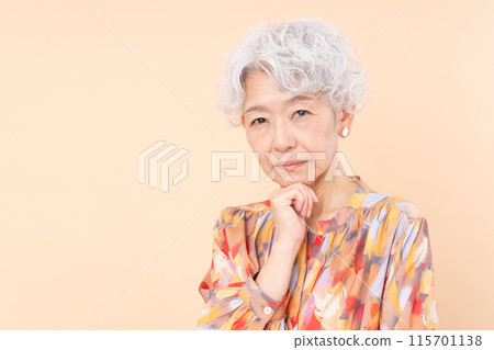 高級女性困擾 115701138
