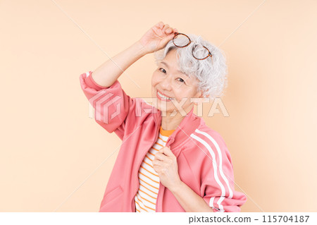 Portrait of a cheerful senior woman 115704187