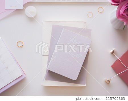 Feminine desk, cute notebook Feminine desk, cute notebook 115709863