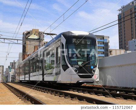 Electric train  115712067