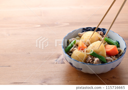 日本料理肉夾饃 115716665