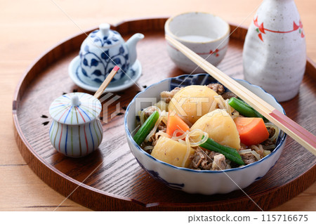 Japanese cuisine Nikujaga 115716675