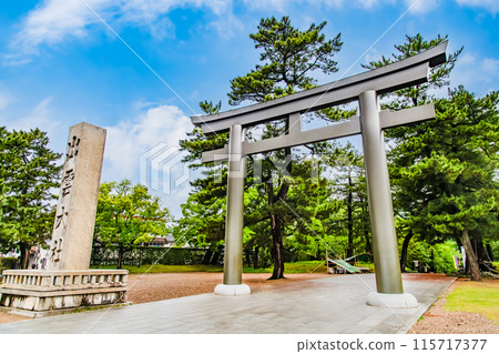 出雲大社的鳥居門 115717377